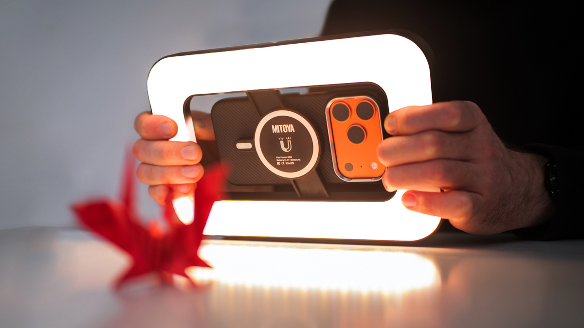 Lampa z magnetycznym mocowaniem do telefonu MITOYA ACARA